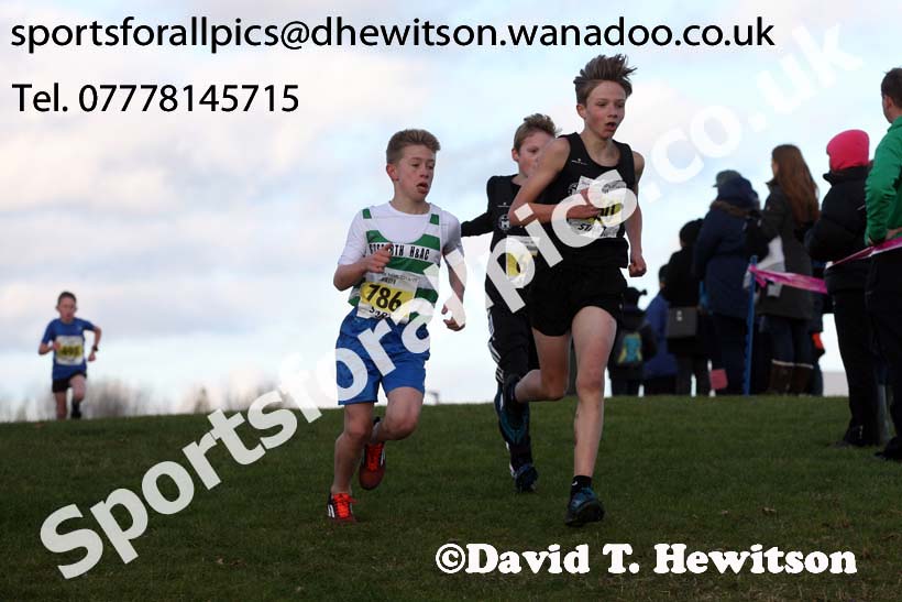 Boys under-13s Start fitness NEHL, South Shields. Photo: David T. Hewitson/Sports for All Pics